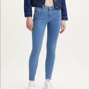 Levis 710 Super Skinny Jeans